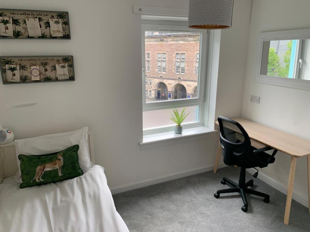 Holyrood Duplex 3- Bedrooms Apartment Edinburgh Luaran gambar